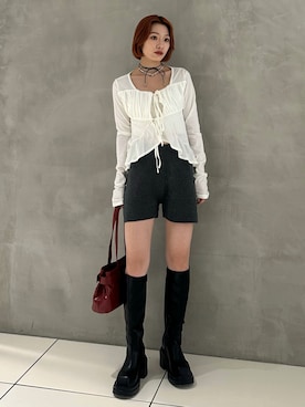 「アイテム（チョーカー）」を使った、AYANEさん（レディース・155cm）の秋コーディネート