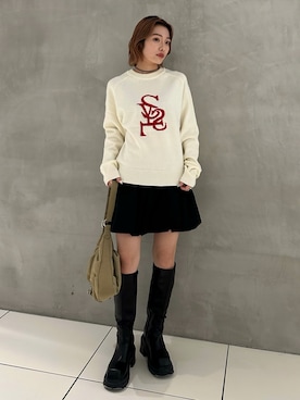 「SLY（スライ）のLOGO JQ KNIT TOPS ロゴ ジャガード ニット トップス 秋服 冬服（ニット/セーター）」を使った、AYANEさん（レディース・155cm）の秋コーディネート