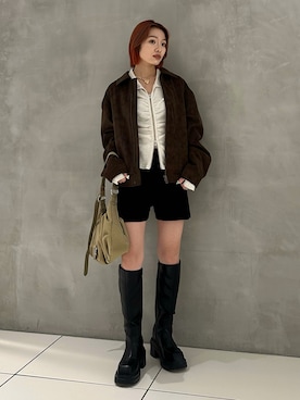 「アイテム（アクセサリー）」を使った、AYANEさん（レディース・155cm）の秋コーディネート