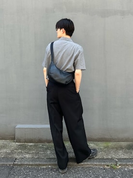 「russet（ラシット）の【名品】ソフトレザーラウンドショルダーバッグ(CE-1326)（ショルダーバッグ、ブラック系）」を使った、kodaさん（メンズ・173cm）の夏コーディネート