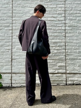 「russet（ラシット）のレザーホーボーバッグ L（ショルダーバッグ、ブラック系）」を使った、kodaさん（メンズ・173cm）の春コーディネート