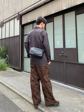 「russet（ラシット）のアイテム（ショルダーバッグ）」を使った、kodaさん（メンズ・173cm）の秋コーディネート