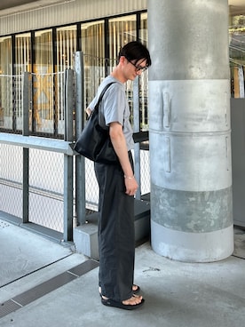 「russet（ラシット）のレザーホーボーバッグ M（ショルダーバッグ、ブラック系）」を使った、kodaさん（メンズ・173cm）の夏コーディネート