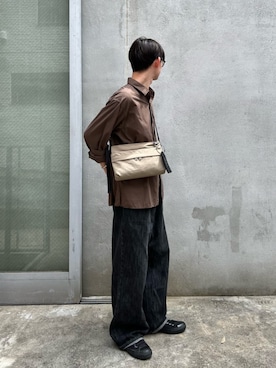 「russet（ラシット）のトラベルサコッシュ（ショルダーバッグ、ベージュ系）」を使った、kodaさん（メンズ・173cm）の夏コーディネート
