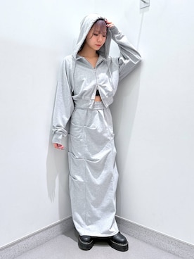 「FOREVER 21（フォーエバー トゥエンティーワン）のアイテム（パーカー）」を使った、aoo008さん（レディース・150cm）の春コーディネート