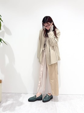 「HIMIKO（ヒミコ）のアイテム（ローファー）」を使った、NICAL_Officialさん（レディース・163cm）の秋コーディネート