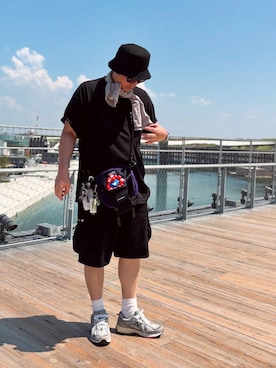 「黒」｜「アイテム（カーゴパンツ）」を使った、ゴトシンさん（メンズ・181cm）の秋コーディネート