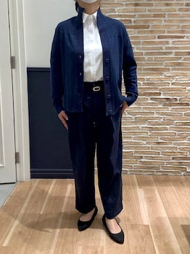 「アイテム（ビジネスシャツ）」を使った、BRICK HOUSE シャツ工房 橋本アリオ店さん（レディース・158cm）の冬コーディネート