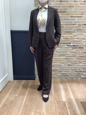 「アイテム（ビジネスシャツ）」を使った、BRICK HOUSE シャツ工房 橋本アリオ店さん（レディース・158cm）の秋コーディネート