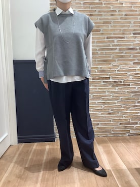 「TOKYO SHIRTS（トウキョウシャツ）のアイテム（ベスト）」を使った、BRICK HOUSE シャツ工房 橋本アリオ店さん（レディース・158cm）の春コーディネート