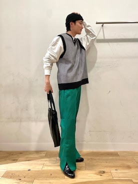 「スリット」｜「アイテム（ニットキャップ/ビーニー）」を使った、𝗦𝗵𝘂𝗡さん（メンズ・170cm）の春コーディネート