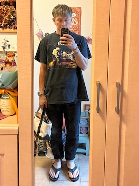 「アイテム（バングル/リストバンド）」を使った、tomolexさん（メンズ・172cm）の秋コーディネート
