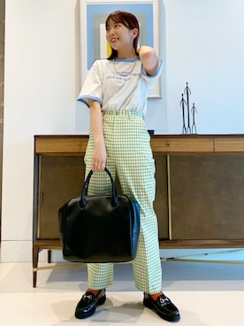 「BEAMS」｜「アイテム（ボストンバッグ）」を使った、k a m e 𓅮さん（レディース・158cm）の春コーディネート