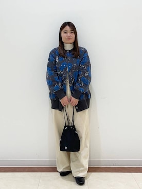 「LOWRYS FARM（ローリーズファーム）のカラータートルニットＬＳ 116685（ニット/セーター、ホワイト系）」を使った、hono0427さん（レディース）の冬コーディネート