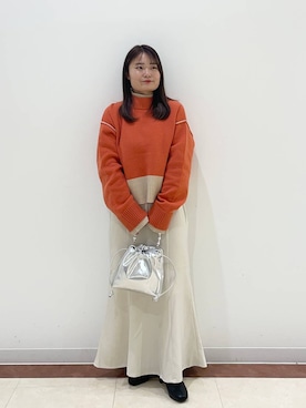 リバーシブルハイネックニットLS 247766を使った人気ファッション