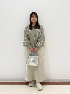 「LOWRYS FARM（ローリーズファーム）のストレッチスニーカーブーツ　133385（ブーツ、ホワイト系）」を使った、hono0427さん（レディース）の冬コーディネート