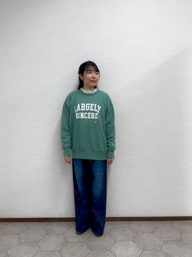「刺繍」｜「アイテム（スウェット）」を使った、あかしさん（レディース・152cm）の冬コーディネート