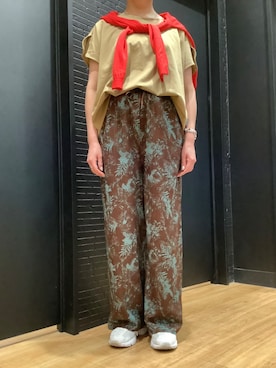 「Eddie Bauer（エディーバウアー）のルーズフィット ドルマン Tシャツ（Tシャツ/カットソー、ベージュ系）」を使った、ebkouhokuさん（メンズ・181cm）の夏コーディネート