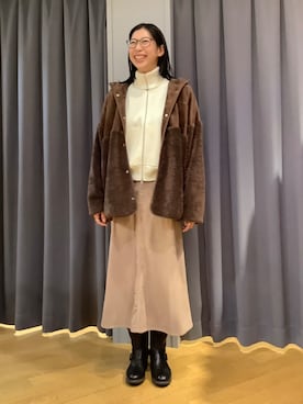 「アイテム（スカート）」を使った、ebkouhokuさん（レディース・170cm）の冬コーディネート