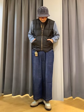 「アイテム（ダウンベスト）」を使った、ebkouhokuさん（メンズ・181cm）の秋コーディネート