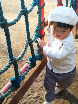 「アイテム（ハンチング/ベレー帽）」を使った、chilltohaさん（キッズ・120cm）の秋コーディネート