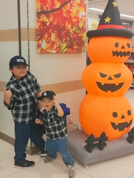 「ZARA KIDSのアイテム」を使った、chilltohaさん（キッズ・125cm）の秋コーディネート