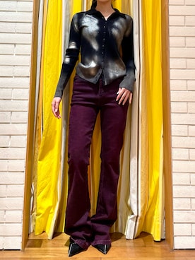 「アイテム（デニムパンツ、レッド系）」を使った、Desigual 西宮阪急 STAFFさん（レディース・167cm）の秋コーディネート