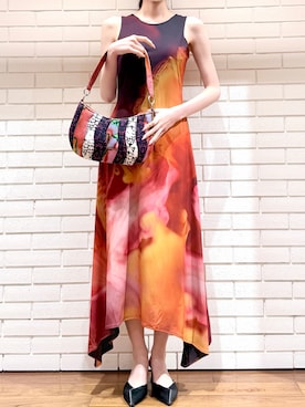 「Desigual（デシグアル）のアイテム」を使った、Desigual 西宮阪急 STAFFさん（レディース・167cm）の夏コーディネート