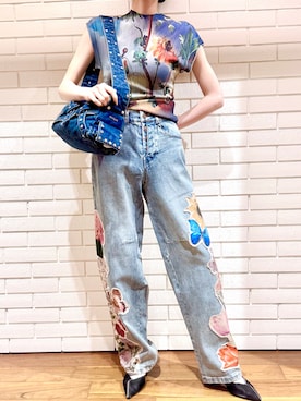 「Desigual（デシグアル）のアイテム」を使った、Desigual 西宮阪急 STAFFさん（レディース・167cm）の夏コーディネート