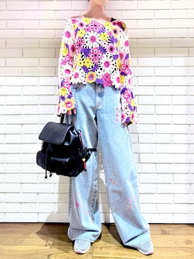 「Desigual（デシグアル）のマルチカラーのかぎ針編みセーター（ニット/セーター、ホワイト系）」を使った、Desigual 西宮阪急 STAFFさん（レディース・170cm）の春コーディネート