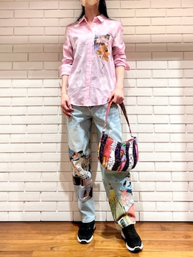 「Desigual（デシグアル）のアイテム」を使った、Desigual 西宮阪急 STAFFさん（レディース・170cm）の春コーディネート