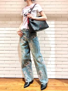 「Desigual（デシグアル）のアイテム」を使った、Desigual 西宮阪急 STAFFさん（レディース・170cm）の春コーディネート