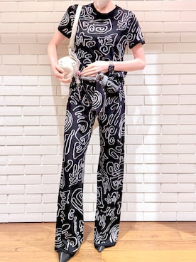 「Desigual（デシグアル）のアイテム」を使った、Desigual 西宮阪急 STAFFさん（レディース・167cm）の夏コーディネート