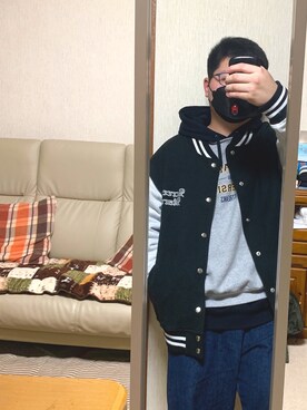 スタジャンを使った Gu のメンズ人気ファッションコーディネート Wear