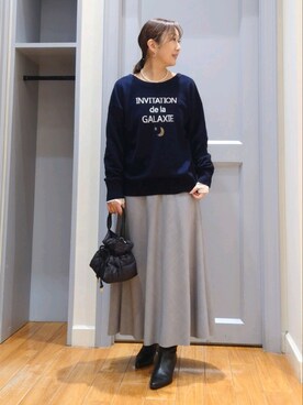 「ロゴニット」｜「アイテム（アクセサリー）」を使った、Kagawaさん（レディース・161cm）の秋コーディネート