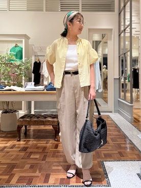 「NOLLEY’S（ノーリーズ）の【BECシリーズ】ウォッシャブル袖2ＷAYシアーボイルブラウス（シャツ/ブラウス、イエロー系）」を使った、Kagawaさん（レディース・161cm）の夏コーディネート