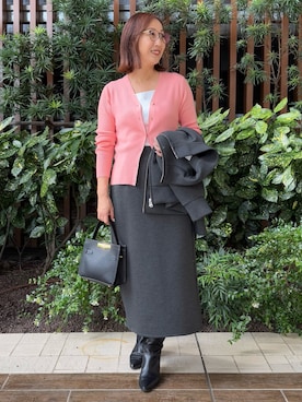 「アイテム（タンクトップ）」を使った、Kagawaさん（レディース・161cm）の秋コーディネート