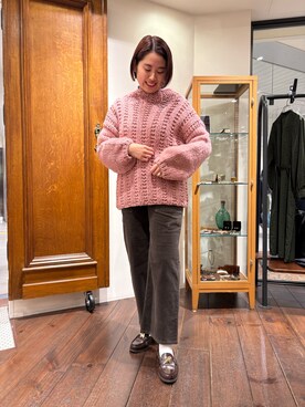 「アイテム（ブローチ/コサージュ）」を使った、sawada.さん（レディース・169cm）の冬コーディネート