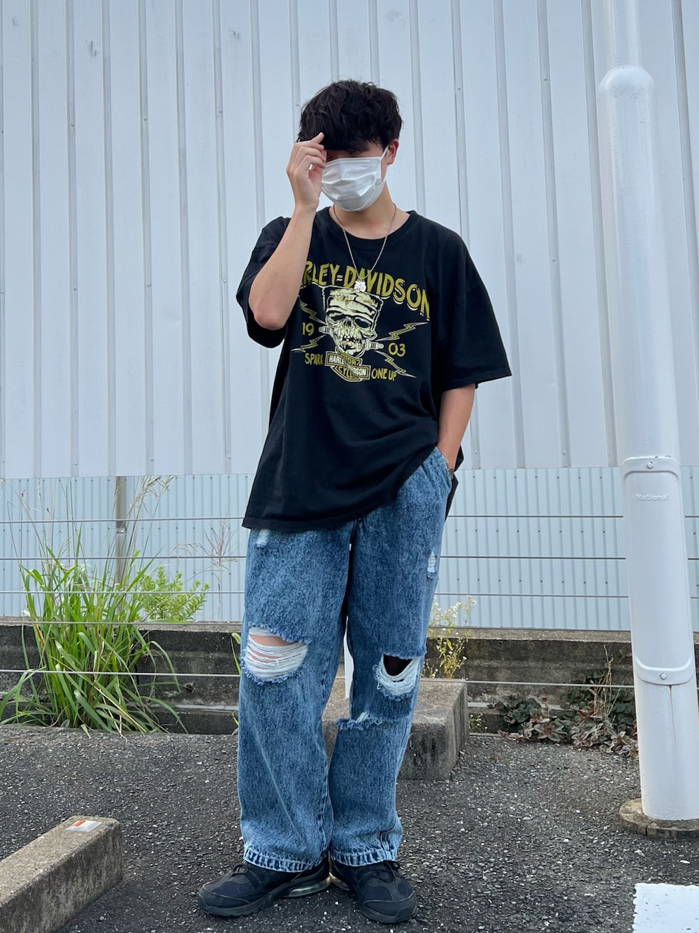「anown、アノン、PR、NIKE、NIKE AIR MAX、ハーレーダビッドソン、ハーレーT、ストリートコーデ、ストリート、古着、古着MIX、古着コーデ、ストリート系、古着好きな人と繋がりたい、低身長」｜「Harley-Davidsonのアイテム（Tシャツ/カットソー、ブラック系）」を使った、Masaki/政貴さん（メンズ・165cm）の秋コーディネートの1枚目の写真