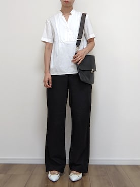 ANYA HINDMARCH(アニヤハインドマーチ)のショルダーバッグを使った ...