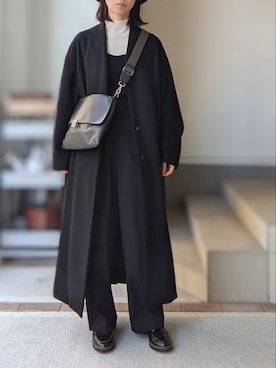 「ANYA HINDMARCH（アニヤハインドマーチ）のアイテム（バッグ）」を使った、cauxacuyさん（レディース・163cm）の冬コーディネート