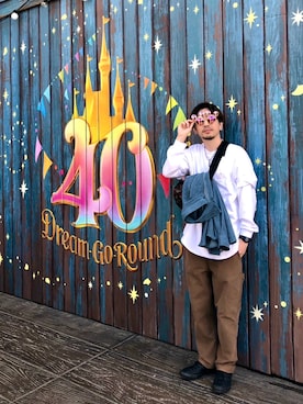 「ディズニーコーデ」｜opepeさん（メンズ・175cm・30代）の春コーディネート