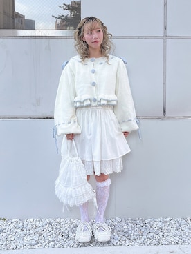 「merry jenny（メリージェニー）の配色リボンニットカーディガン（カーディガン/ボレロ、ホワイト系）」を使った、kotochiさん（レディース・155cm）の秋コーディネート