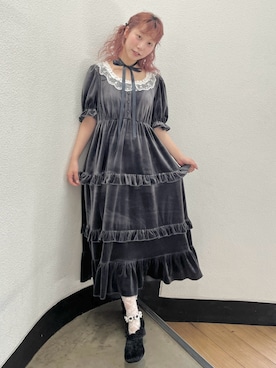 「merry jenny（メリージェニー）のベロアパフスリーブワンピース（ワンピース、グレー系）」を使った、kotochiさん（レディース・155cm）の春コーディネート