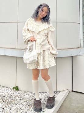 「アイテム（サンダル）」を使った、kotochiさん（レディース・155cm）の秋コーディネート