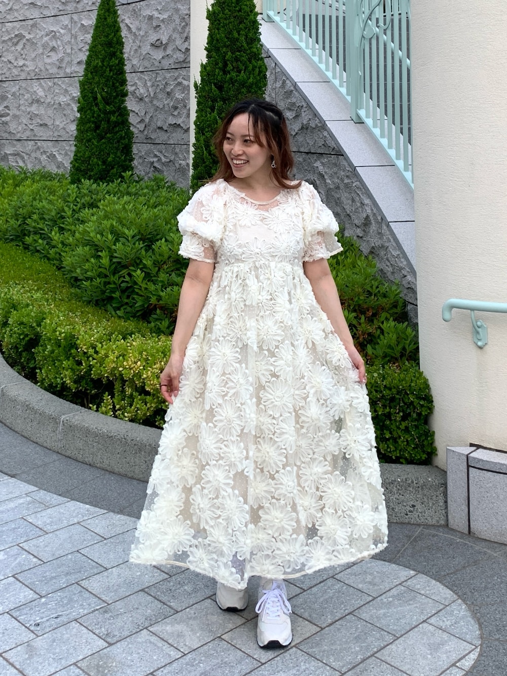 Dorry Doll（ドリードール）の「ボリュームスリーブデイジーフラワー