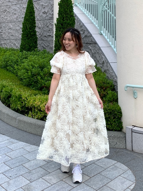 Dorry Doll（ドリードール）の「ボリュームスリーブデイジーフラワー