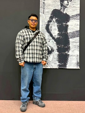 「アイテム（サングラス、ブルー系）」を使った、やまとせんせーさん（メンズ・176cm）の秋コーディネート