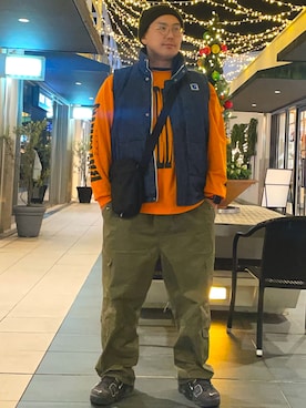 「アイテム（ブラック系）」を使った、やまとせんせーさん（メンズ・176cm）の冬コーディネート