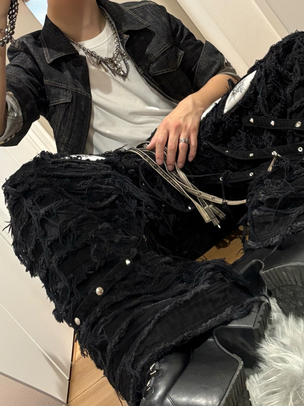 UNIZ】White Eyes Pants / 【ユニズ】ホワイトアイズダメージワイド